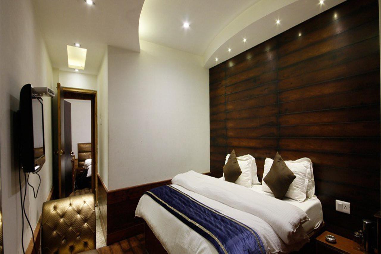 Hotel Sunrise Шимла Екстериор снимка